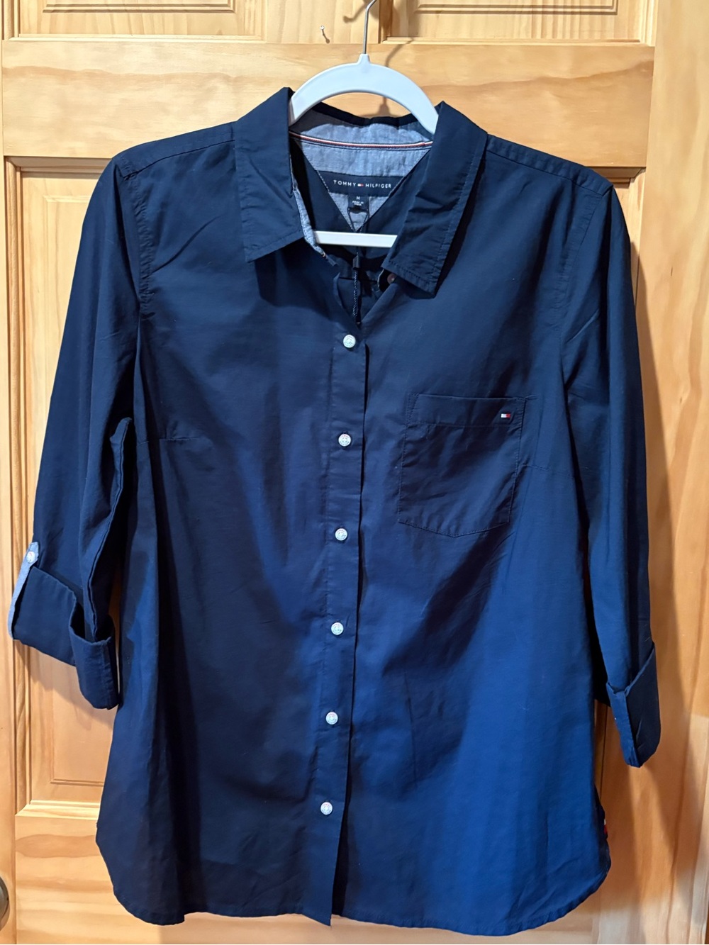 Tommy Hilfiger Navy Blue Roll-Tab Button-Up Shirt women’s M NWT - Picture 1 of 13